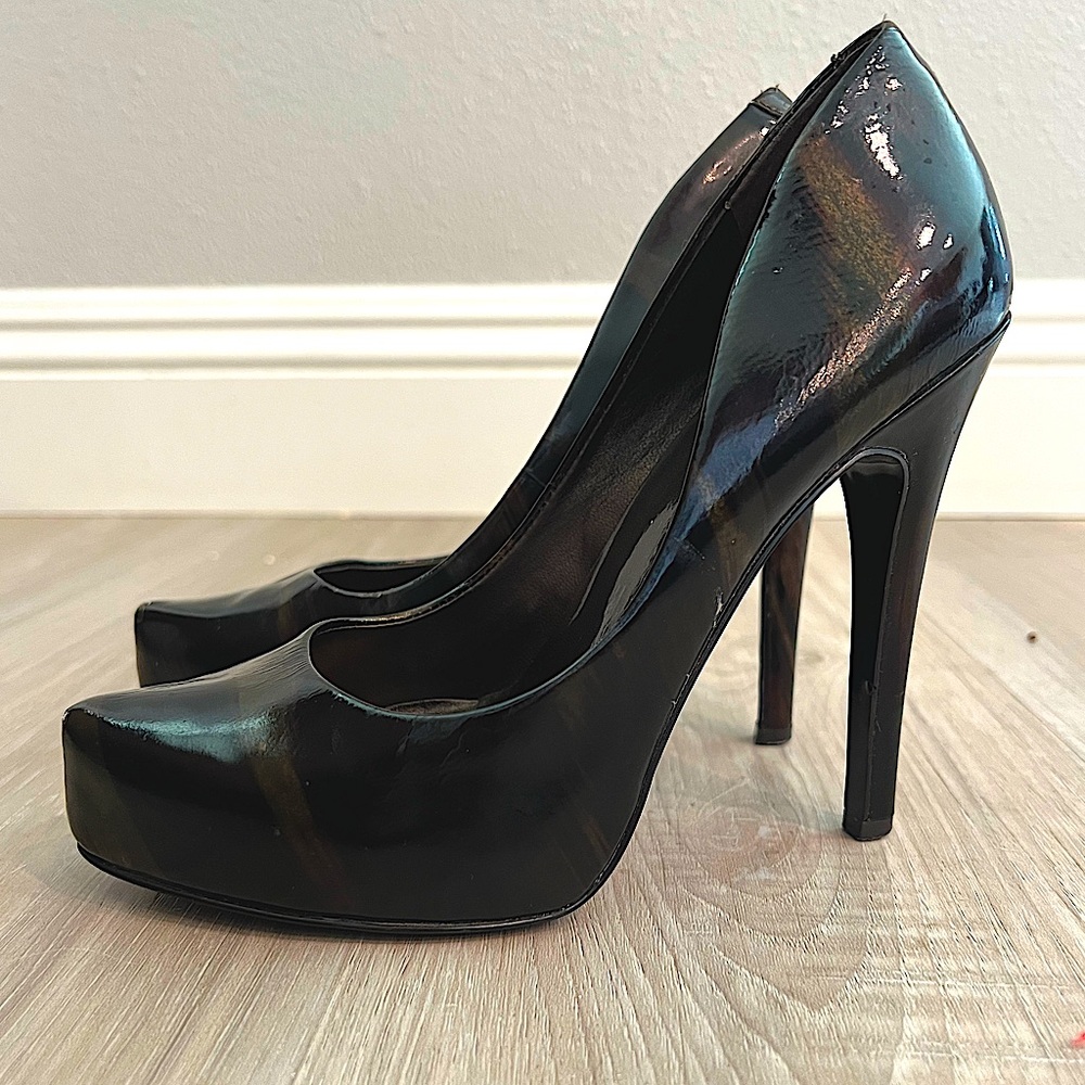 Jessica Simpson Marble Brown Pumps